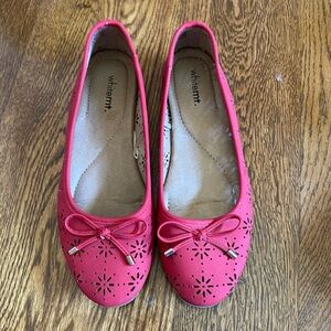 Whitemt. Flats with Bow Detail hot pink EUC